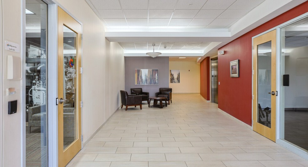 More Photos Of 300 Woodcliff Dr, Canonsburg Loft Creative Space For Lease