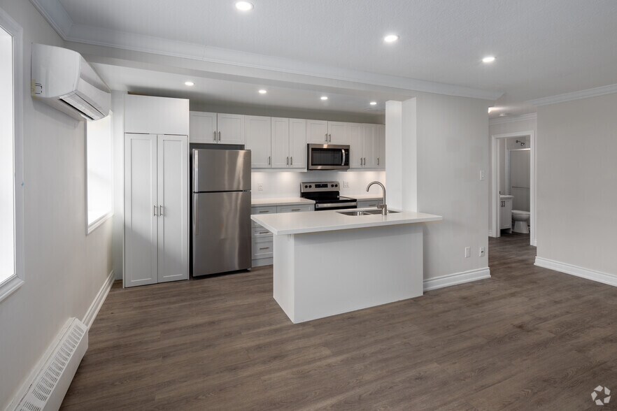 More Photos Of 143 Main St, Dartmouth Freestanding For Sale