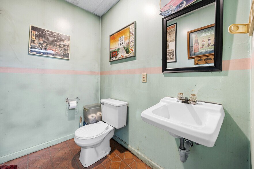 More Photos Of 688 Frey Rd, Macedon General Retail For Sale