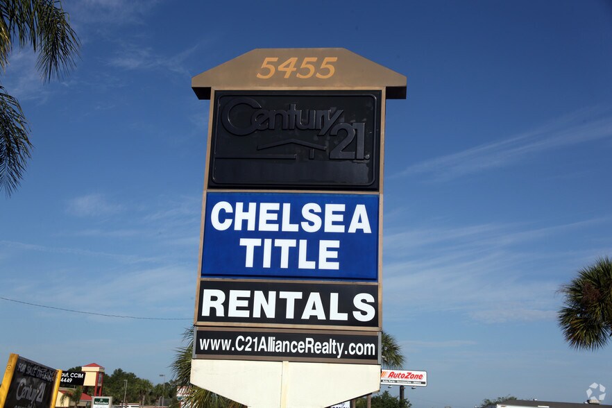 More Photos Of 5455 Spring Hill Dr, Spring Hill Office For Lease