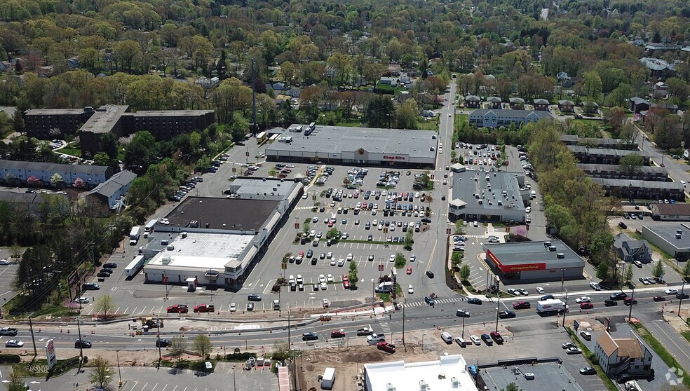 More Photos Of 1212-1232 Farmington Ave, Bristol Unknown For Lease