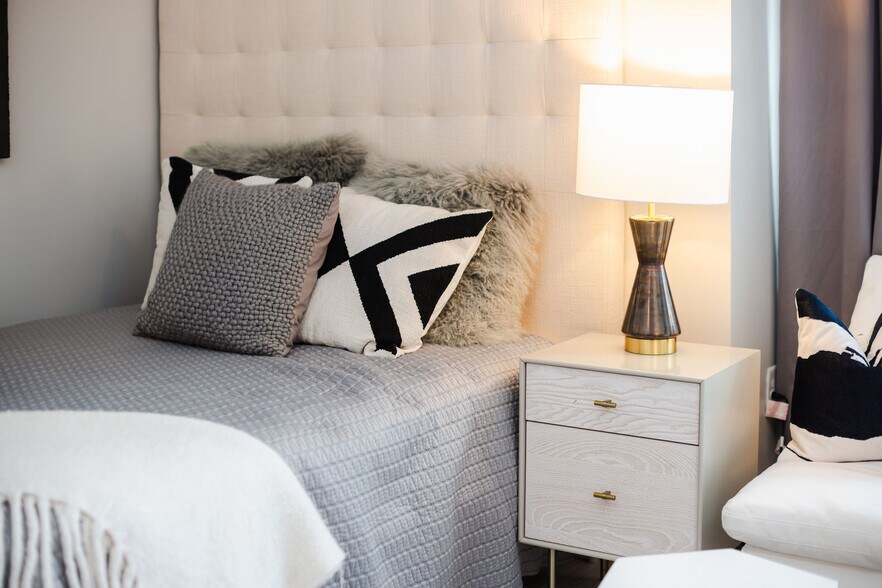 More Photos Of 1425 Winnifred St, Charlotte Apartments For Lease