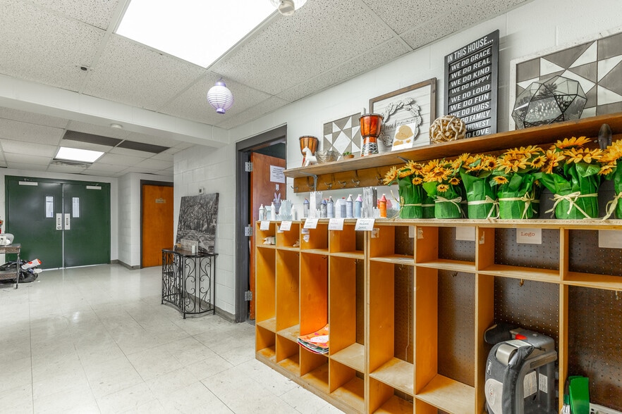 More Photos Of 4062 S Access Rd, Chattanooga Religious Facility For Sale