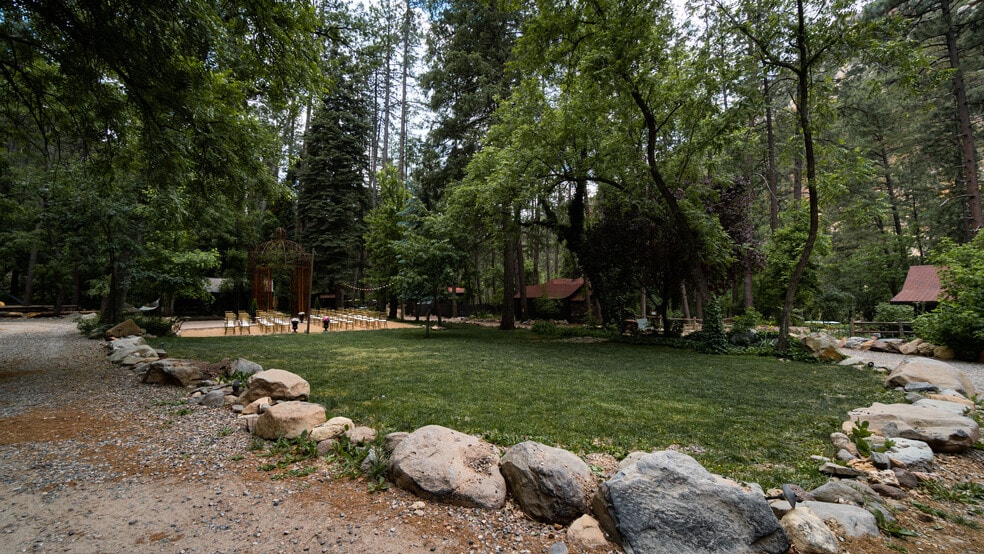 More Photos Of 9440 AZ-89A, Sedona Hotel For Sale