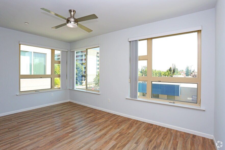 More Photos Of 1759 Fulton St, Fresno Apartments For Sale