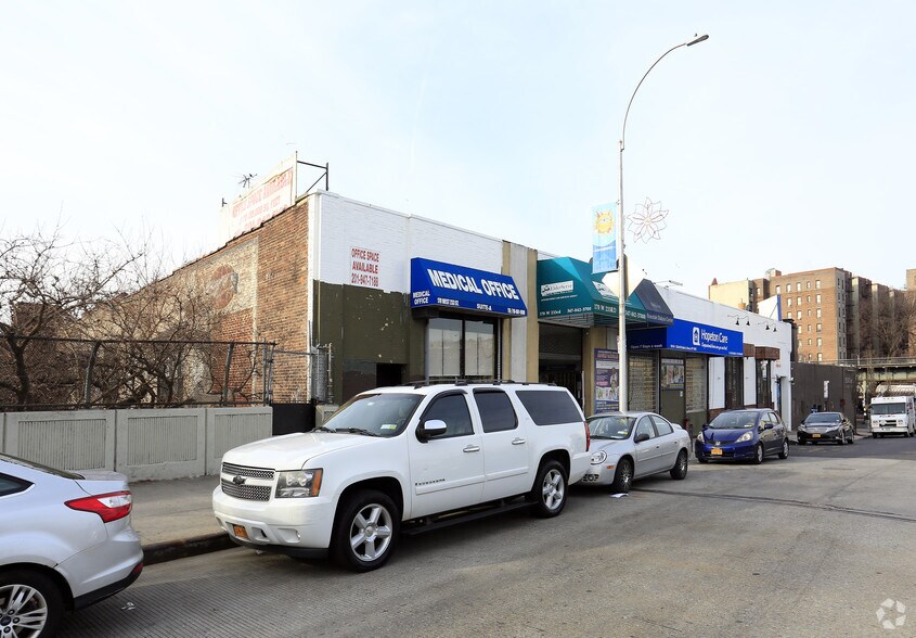 More Photos Of 5622 Broadway, Bronx Freestanding For Lease