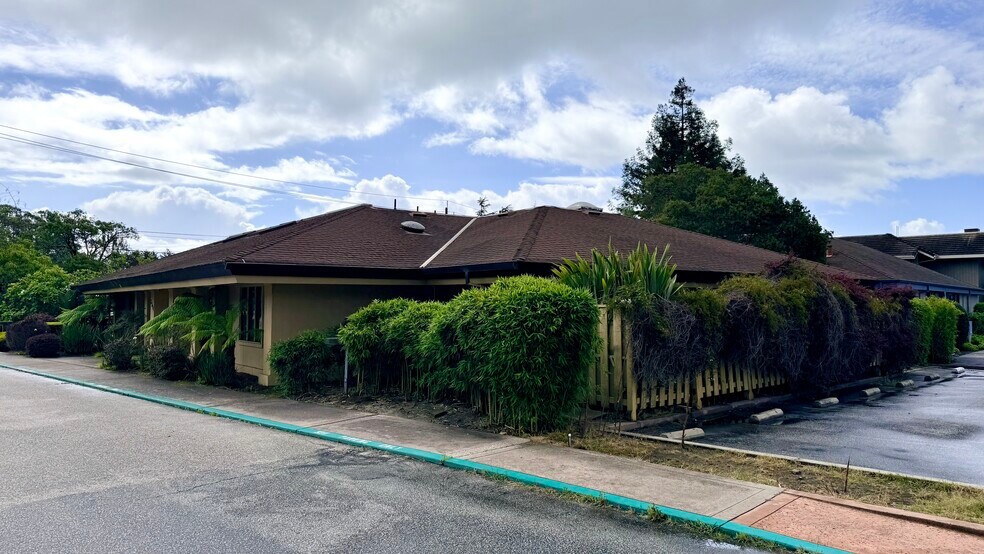 More Photos Of 3311 Mission Dr, Santa Cruz Medical For Sale