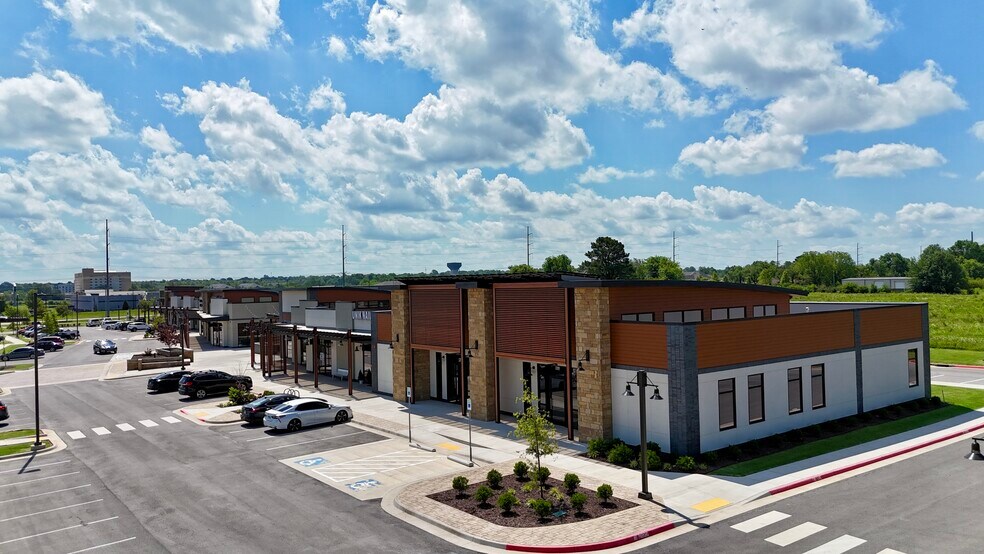 More Photos Of 5653 Gateway Ave, Springdale General Retail For Lease