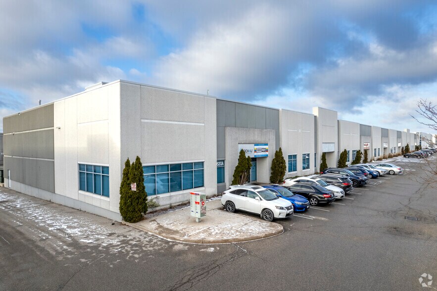 Primary Photo Of 3620A Laird Rd, Mississauga Warehouse For Lease