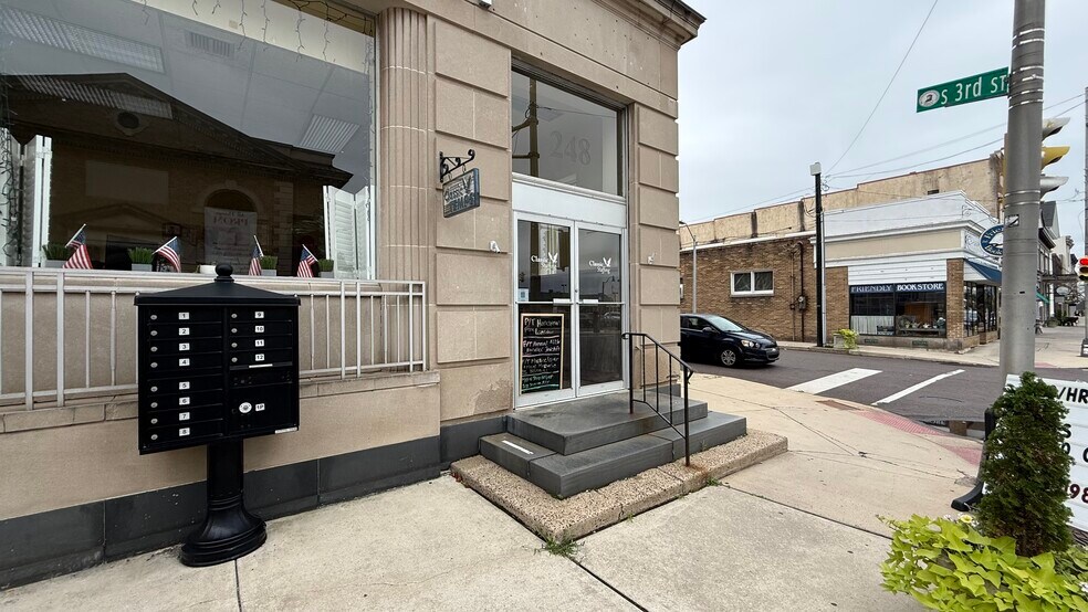 More Photos Of 242-248 W Broad St, Quakertown Office For Sale