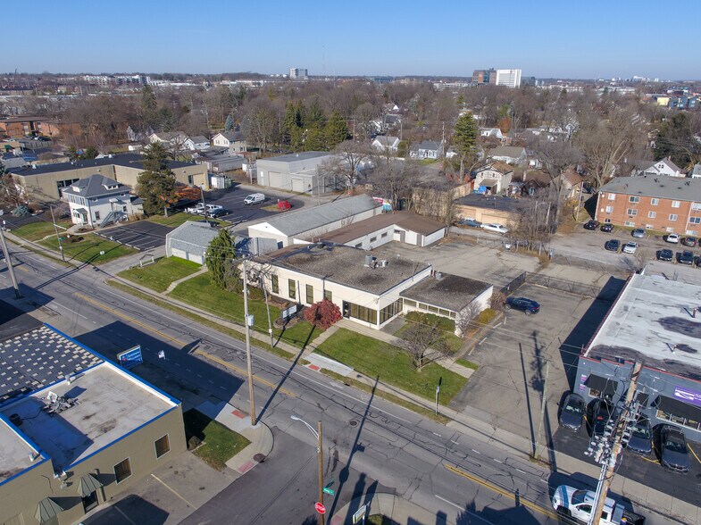 More Photos Of 858-896 King Ave, Columbus Unknown For Lease