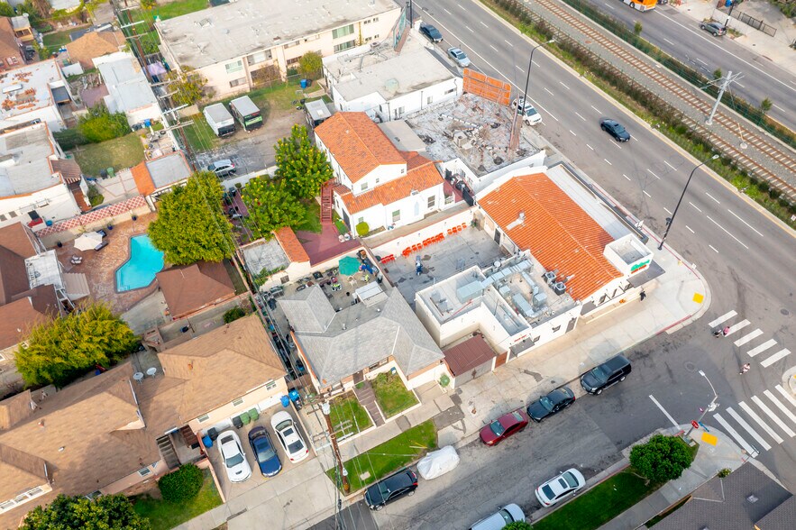 More Photos Of 4847 Crenshaw Blvd, Los Angeles Storefront Retail Residential For Sale