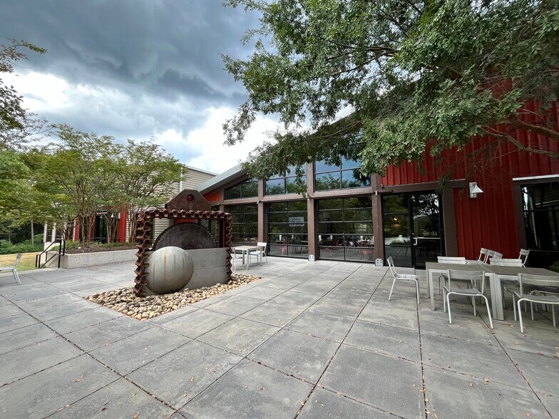 More Photos Of 2438 Highway 98 E, Columbia Office For Sale
