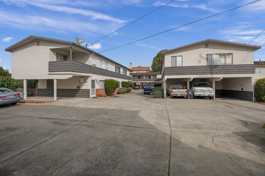 More Photos Of 21501-21599 Westpark St, Hayward Apartments For Sale