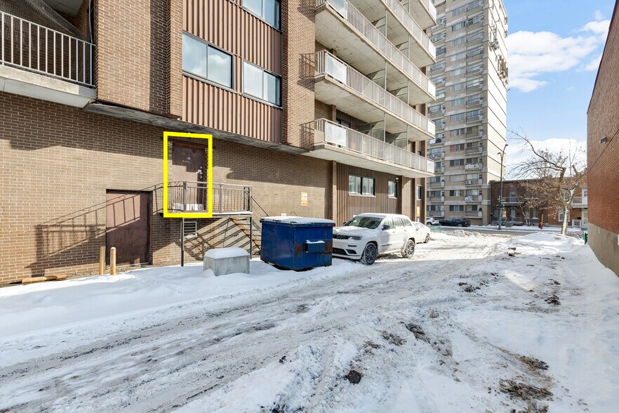 More Photos Of 5930 Boul Pie-IX, Montréal Apartments For Lease