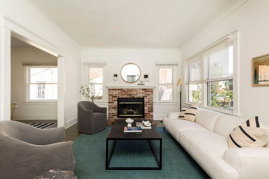 More Photos Of 1053 Hudson ave, Los Angeles Apartments For Sale