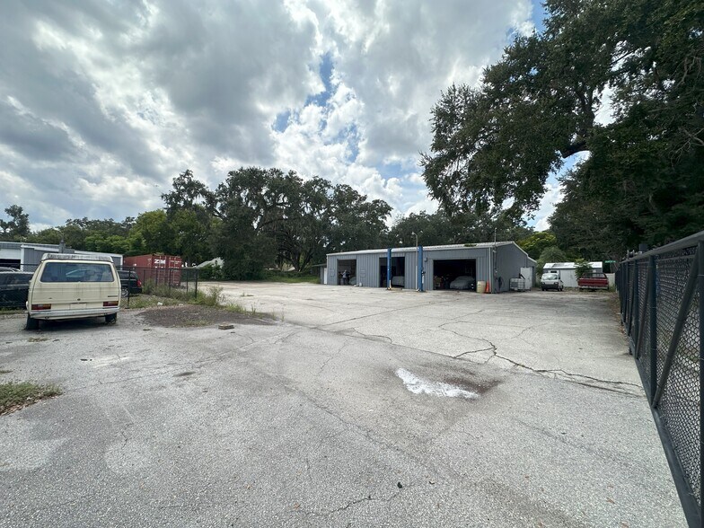 More Photos Of 2800 S Sanford Ave, Sanford Auto Dealership For Lease
