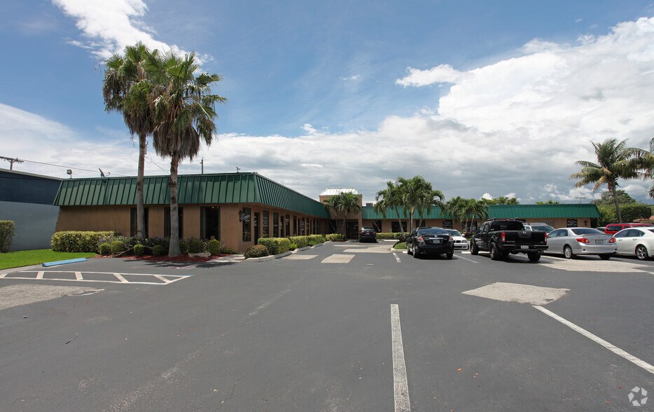 More Photos Of 1580 NW 2nd Ave, Boca Raton Unknown For Lease
