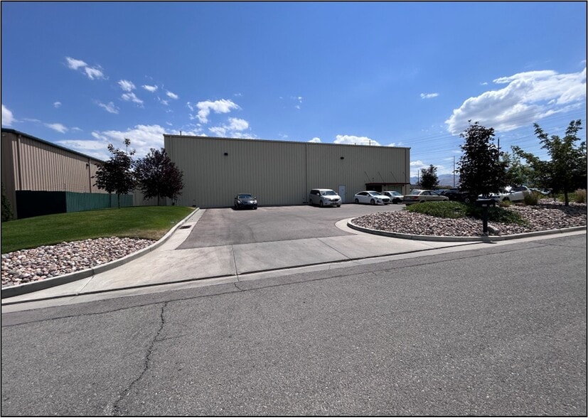 More Photos Of 5783 W Feulner Park Cir, West Jordan Industrial For Sale