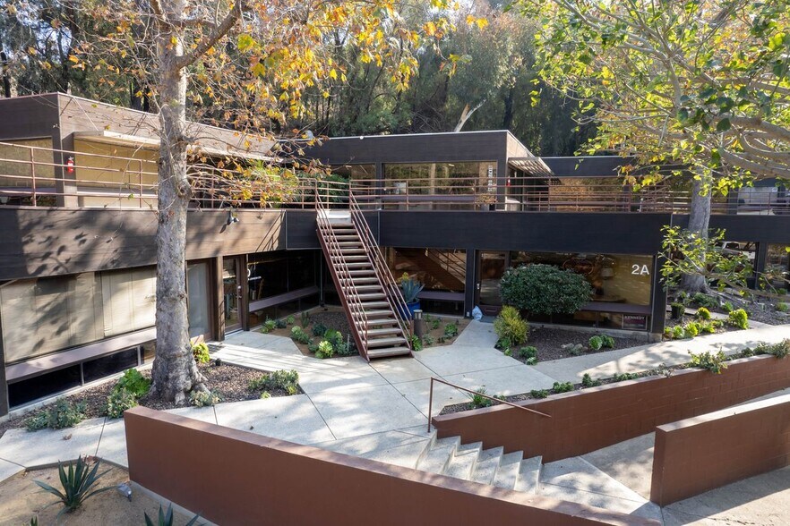 Primary Photo Of 29350 Pacific Coast Hwy, Malibu Office For Sale