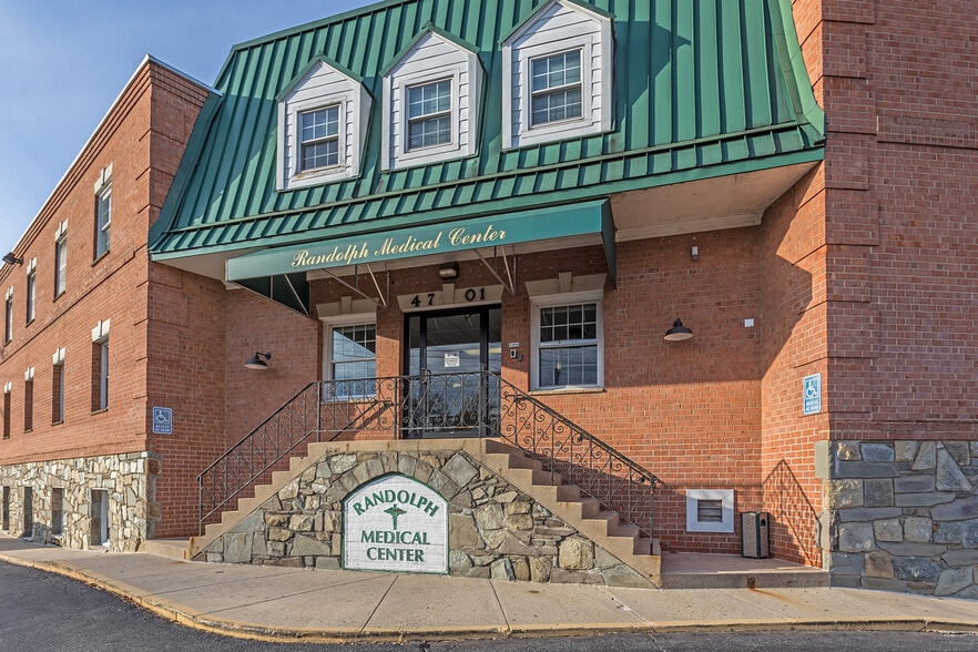 More Photos Of 4701 Randolph Rd, Rockville Medical For Lease