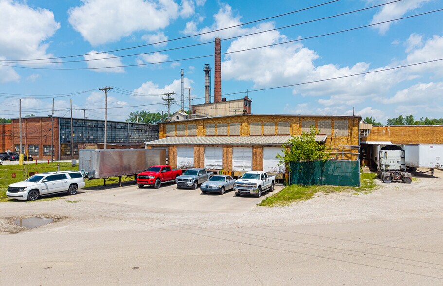 More Photos Of 515 N Main St, Baltimore Manufacturing For Sale
