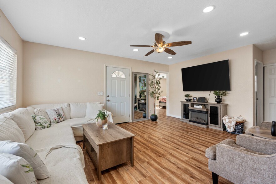 More Photos Of 855 Franklin Ave, El Cajon Multifamily For Sale