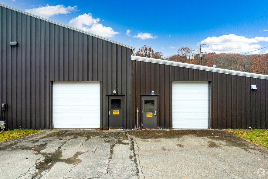 More Photos Of 841 Old Frankstown Rd, Pittsburgh Warehouse For Sale