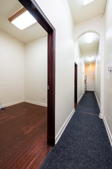 More Photos Of 1930-1934 S Wabash Ave, Chicago Apartments For Sale