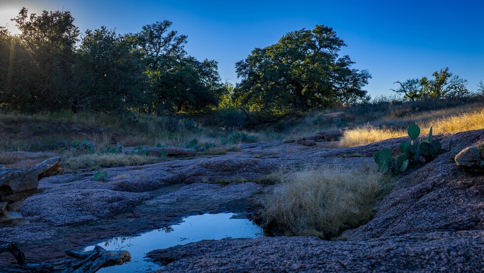 More Photos Of 7499 US 87 hwy, Mason Land For Sale