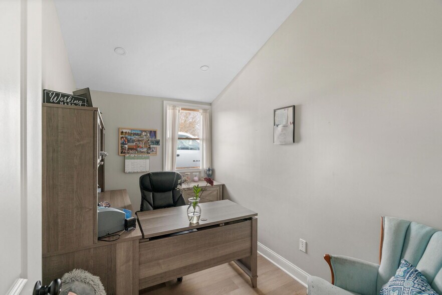 More Photos Of 101 E Marshall St, Remington Storefront Retail Office For Sale