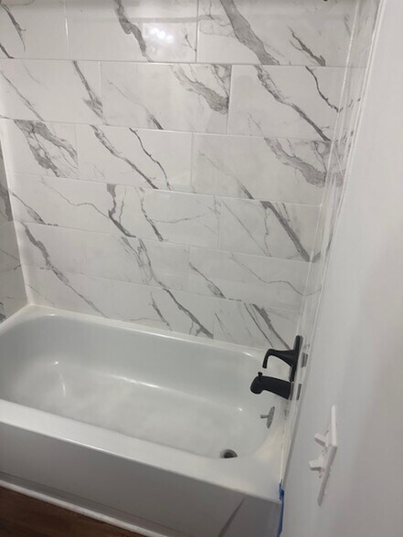 More Photos Of 30600 Euclid Ave, Wickliffe Apartments For Sale