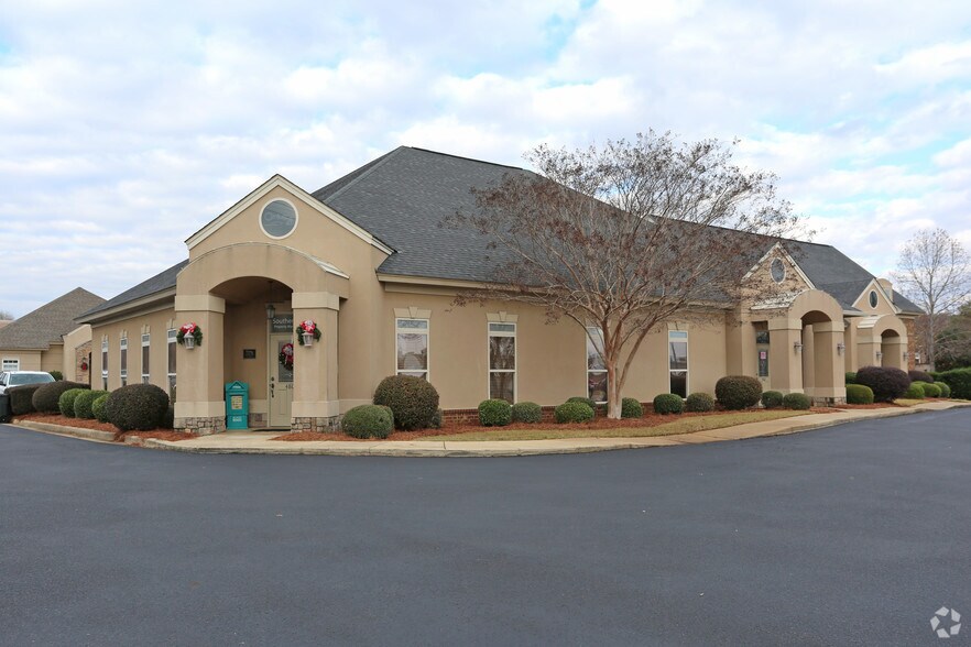 Primary Photo Of 480-486 Mcqueen Smith Rd, Prattville Office For Lease