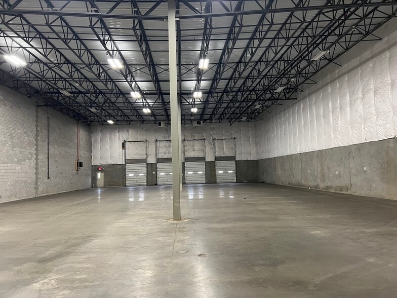 More Photos Of 7689 Limestone Dr, Gainesville Service For Sale