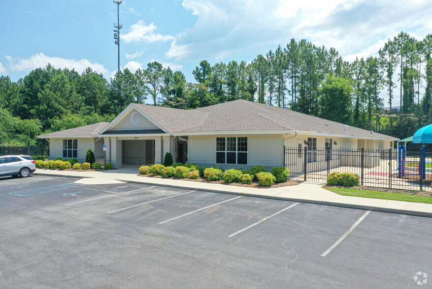 Primary Photo Of 1820 South Park Dr, Birmingham Office For Sale