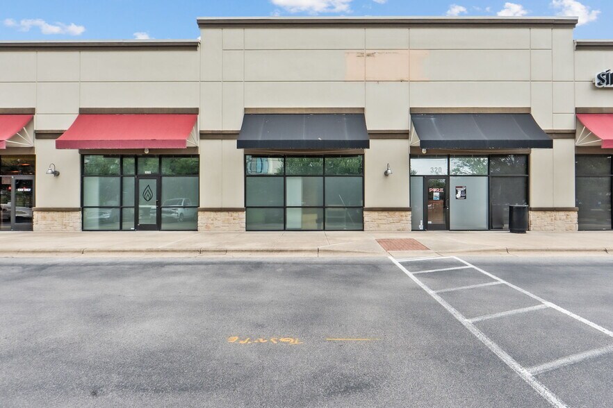 More Photos Of 2525 Anderson Ln W, Austin Unknown For Lease