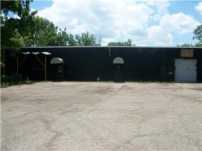 More Photos Of 1945 Jackson Rd, Columbus Warehouse For Sale