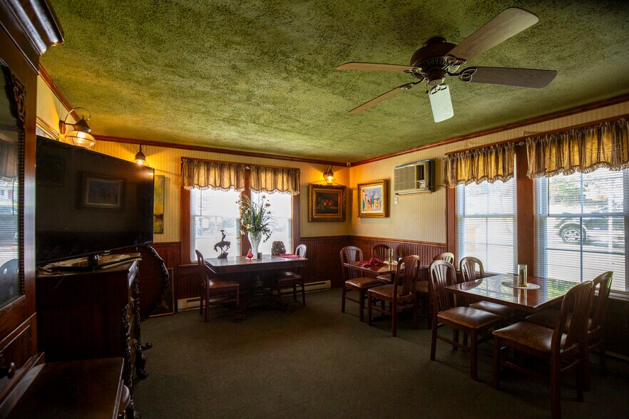 More Photos Of 87 Milanville Rd, Beach Lake Hotel For Sale