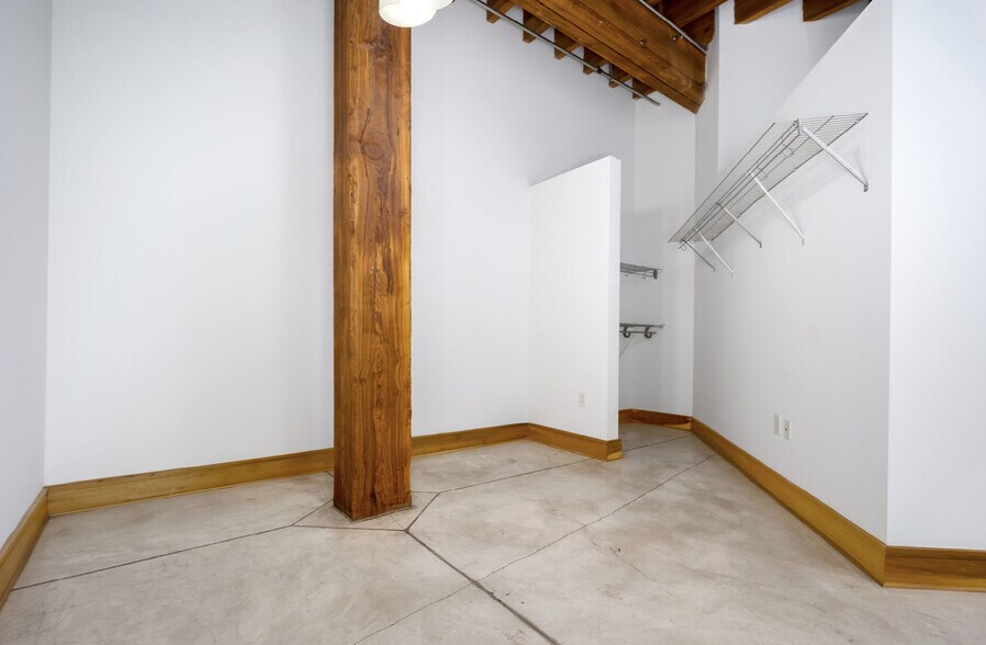 More Photos Of 1000 Spruce St, Saint Louis Apartments For Lease