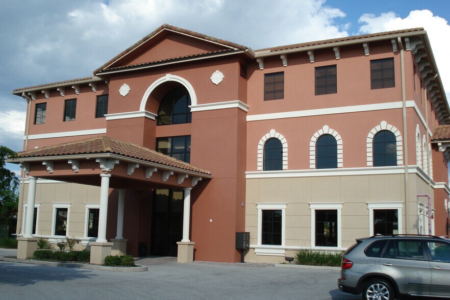 More Photos Of 326 Del Prado Blvd, Cape Coral Medical For Sale