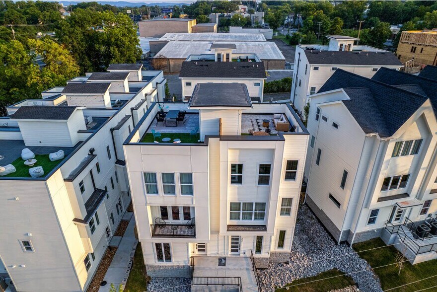 More Photos Of , Nashville Multifamily For Sale