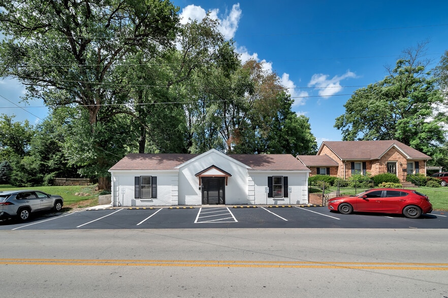 More Photos Of 214 Templin Ave, Bardstown Office Residential For Lease