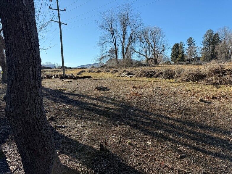 More Photos Of 651 Lincoln St, Oxford Land For Sale