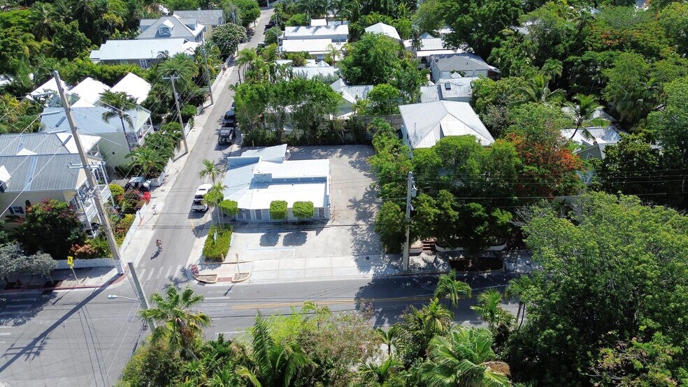 More Photos Of 701 Simonton St, Key West Office For Sale