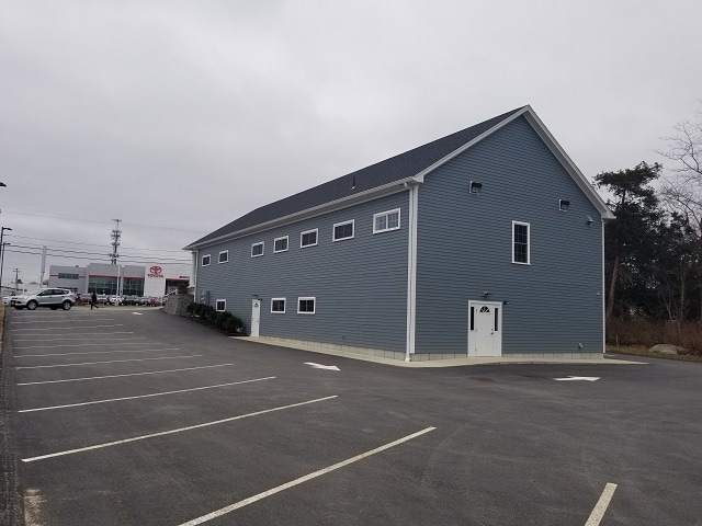 More Photos Of 2302 Gar Hwy, Swansea Storefront Retail Office For Lease