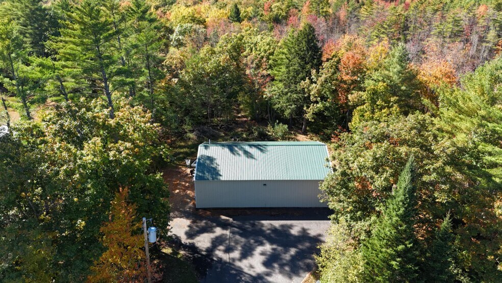 More Photos Of 1464 Auburn Rd, Turner Manufacturing For Sale