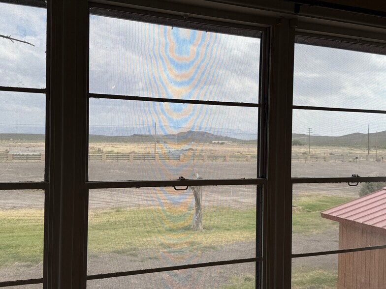 More Photos Of 8610 HWY 17, Balmorhea Specialty For Sale