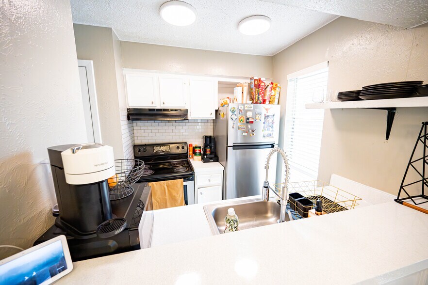 More Photos Of 2850 Clydedale Dr, Dallas Apartments For Sale