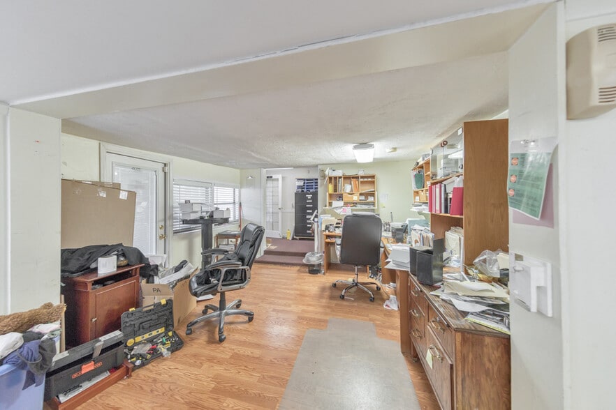 More Photos Of 1408 Canton Rd, Marietta Funeral Home For Sale