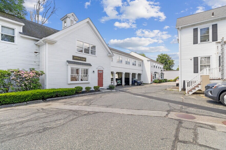 More Photos Of 345 Boston Post Rd, Sudbury Office For Lease